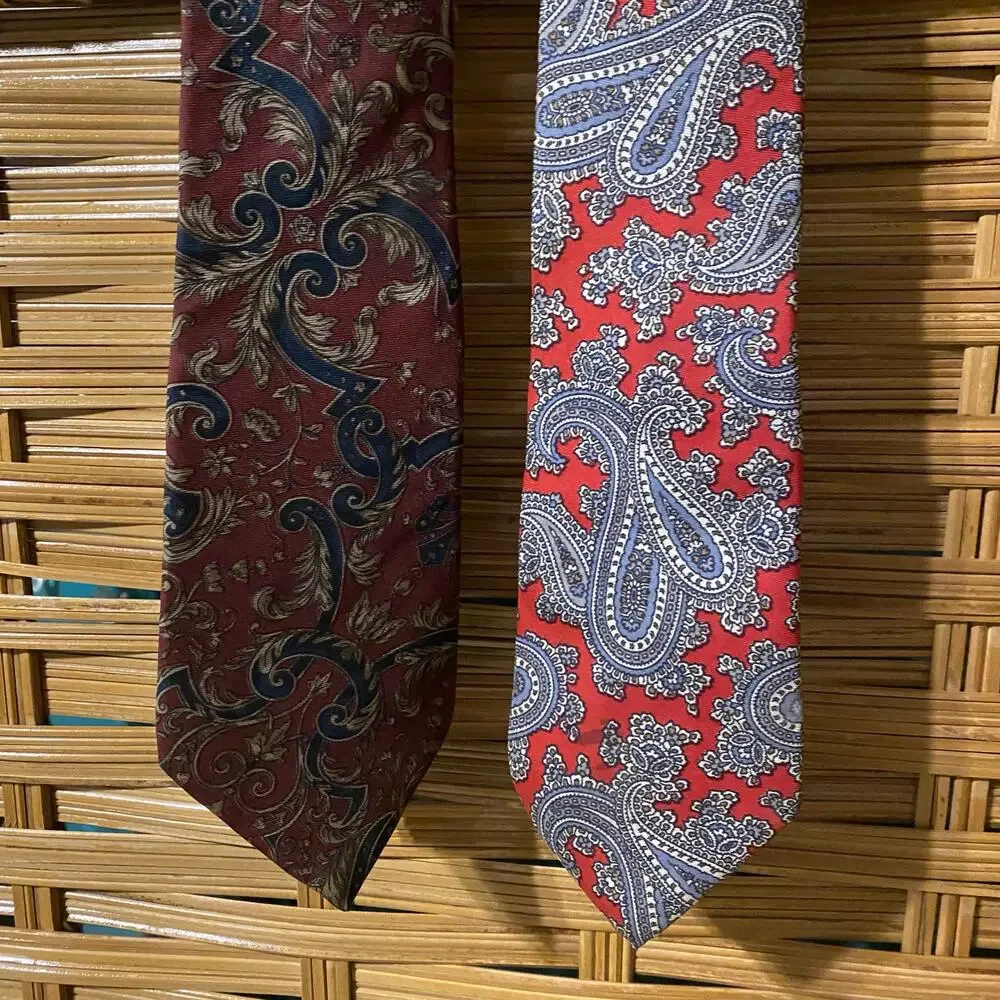 Vintage Christian Dior Tie Bundle (2) Paisley Neckties Made USA Italian silk